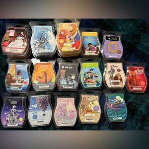 Scentsy Disney Wax Melts lot of 22 licensed